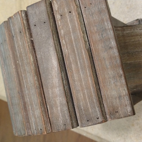 Vintage handmade birdhouse 10hi x 8h x 6d garden decor clean out door - Picture 7 of 8